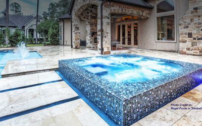 Glass vs. Porcelain tile for your pool waterline