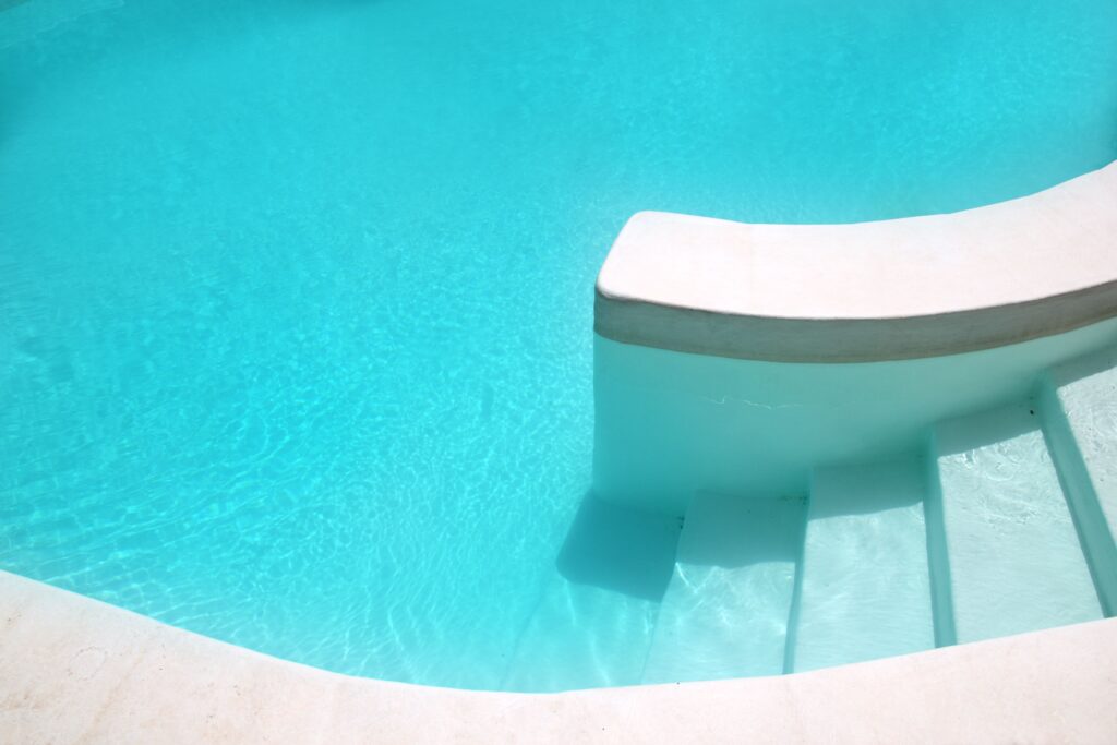 How Long Do Fiberglass or Composite Pools Last