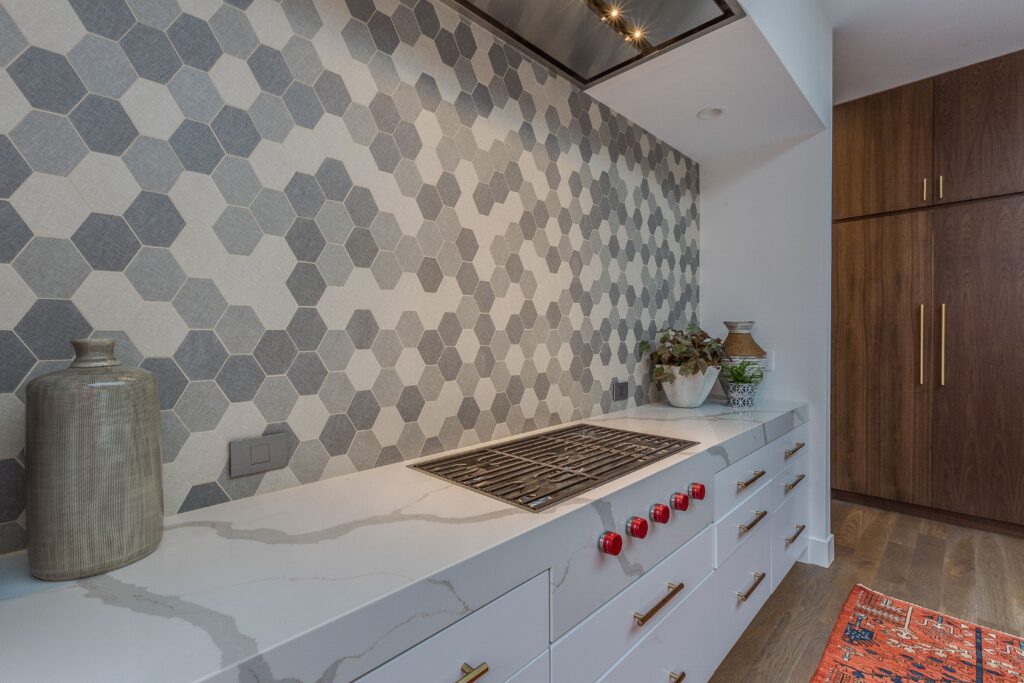 10 Unique Tile Options For a Kitchen Backsplash