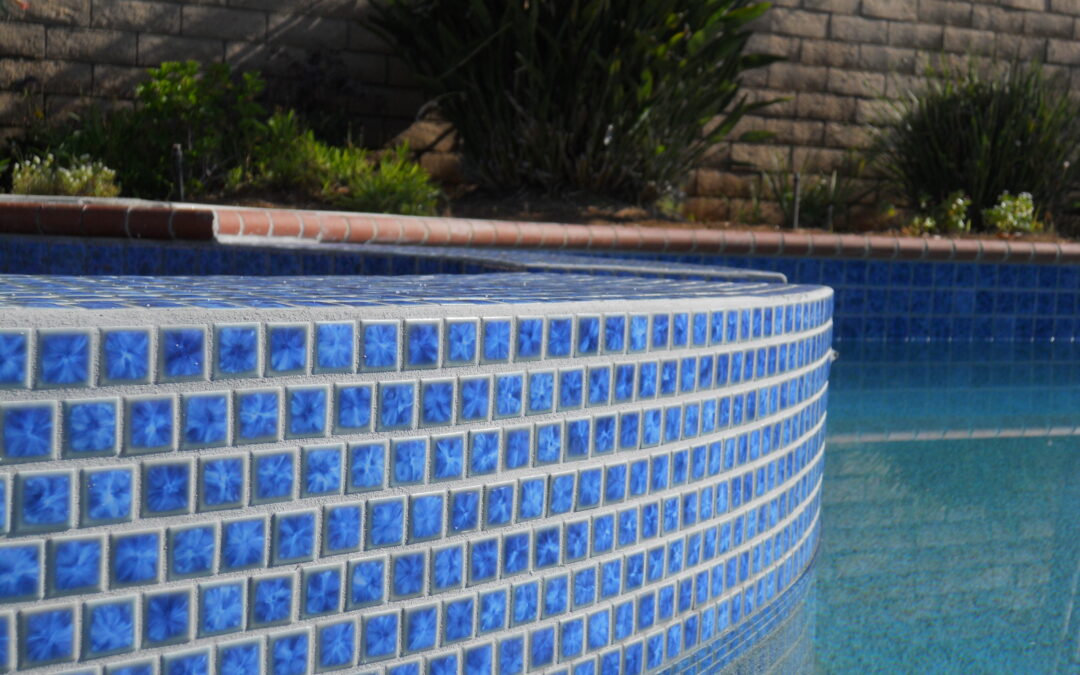 Porcelain and Glass Tile For Your Pool Waterline