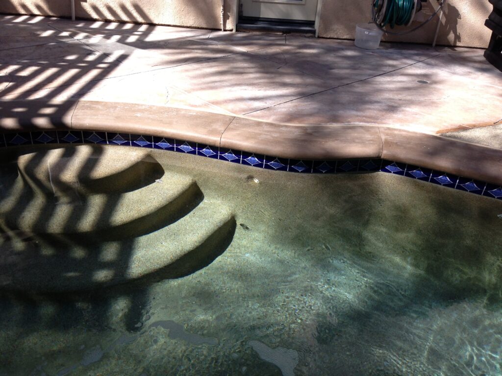 How To Choose The Perfect Pool Tile For Your Outdoor Oasis