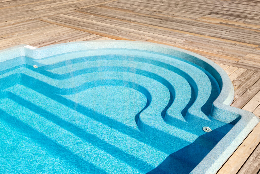 Understanding the Factors That Influence Fiberglass Swimming Pools Prices
