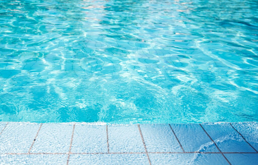 Making Waves: Your Guide to the Finest Pool Tiles in Van Nuys